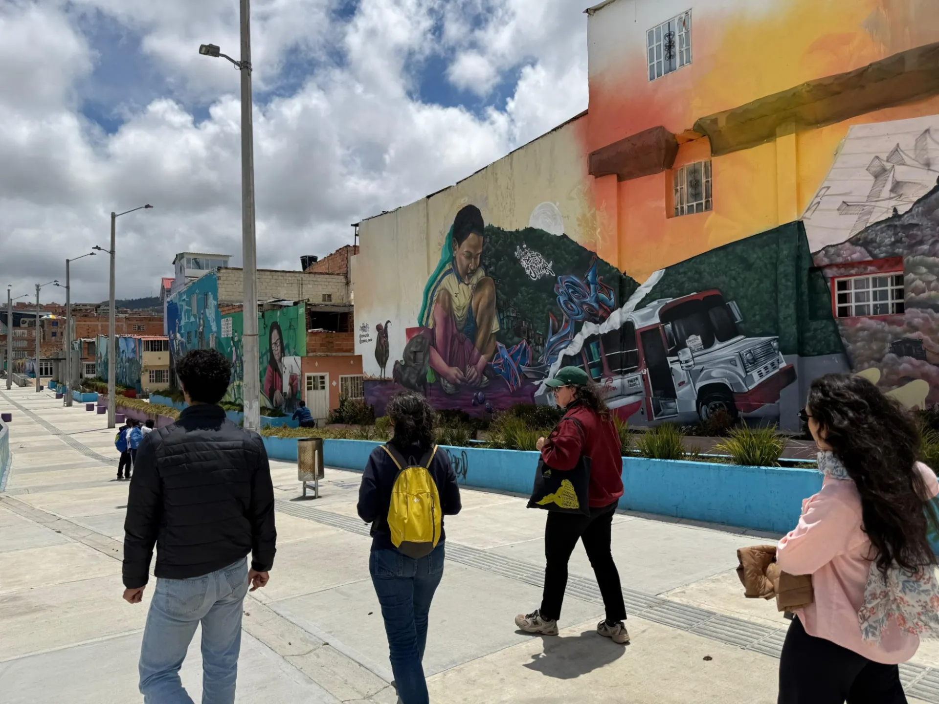 PRISM and VREF Lead Knowledge Exchange Between San José and Bogotá Living Labs