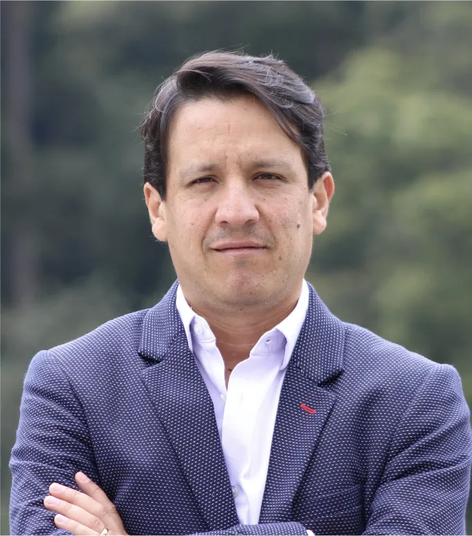 Luis A. Guzman Photo